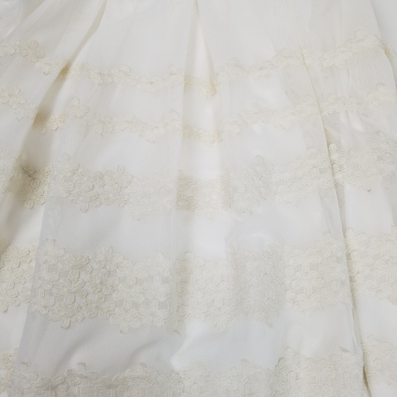 Badgley Mischka Pleated Lace Floral Ivory D0 - Picture 3 of 8